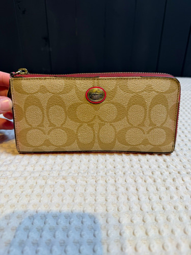 Coach signature zip around - signature,